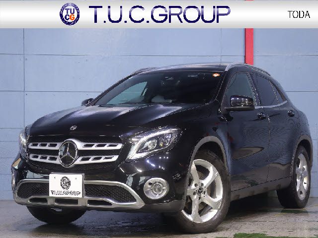 Japanese used car Ref# 1631494 MERCEDES BENZ / MERCEDES BENZ GLA class