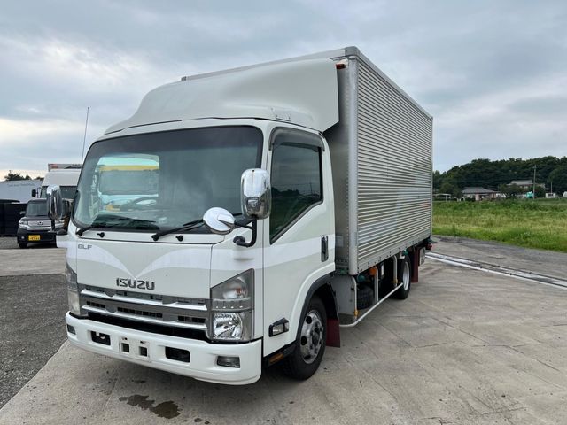 Japanese used car Ref# 1631564 ISUZU / ELF