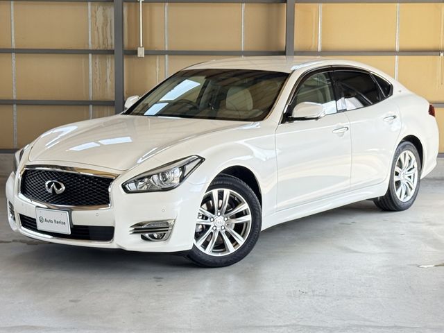 NISSAN / FUGA