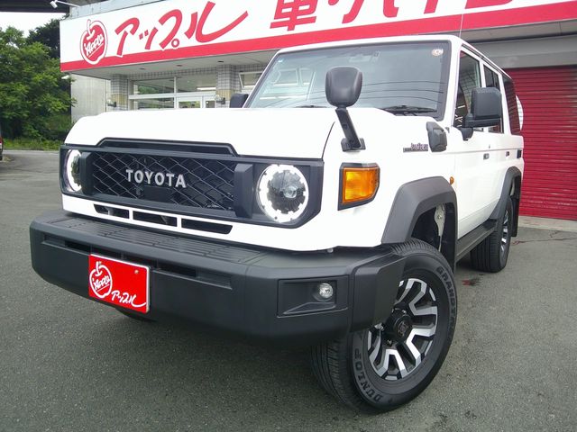 TOYOTA / LANDCRUISER 70