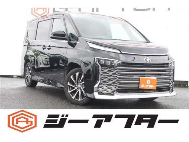 TOYOTA / VOXY