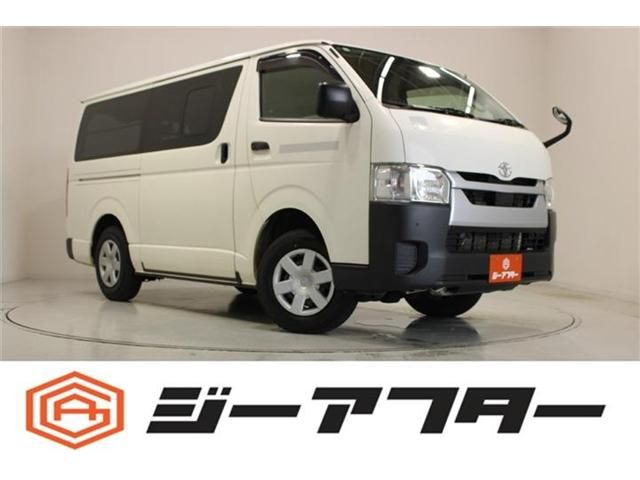 TOYOTA / HIACE van 4WD