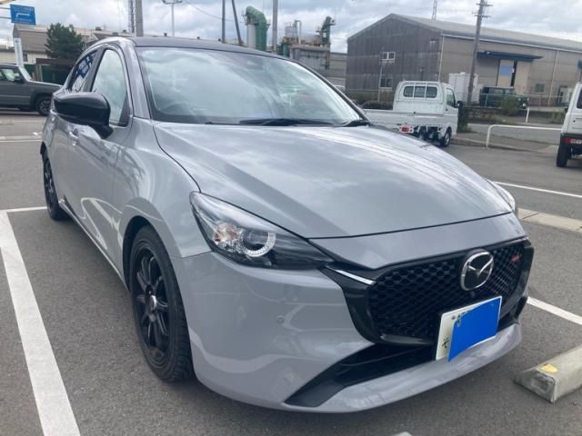 MAZDA / マツダ２