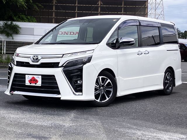 TOYOTA / VOXY