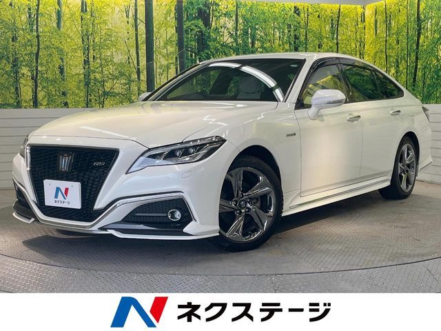 TOYOTA / CROWN sedan hybrid 4WD