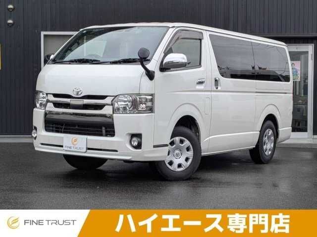 TOYOTA / HIACE van 4WD