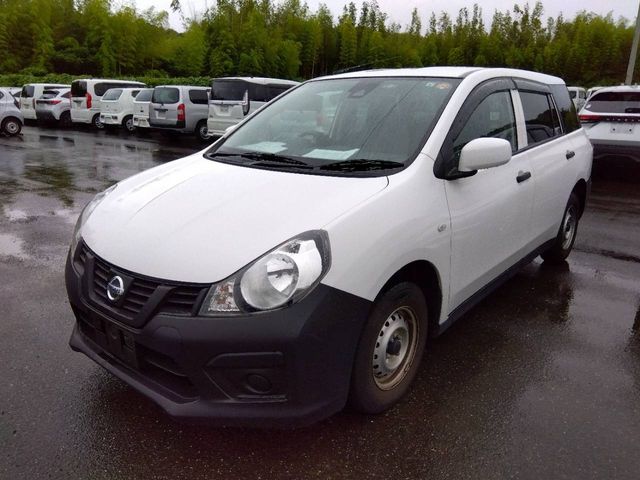 NISSAN / NV150 AD 2WD