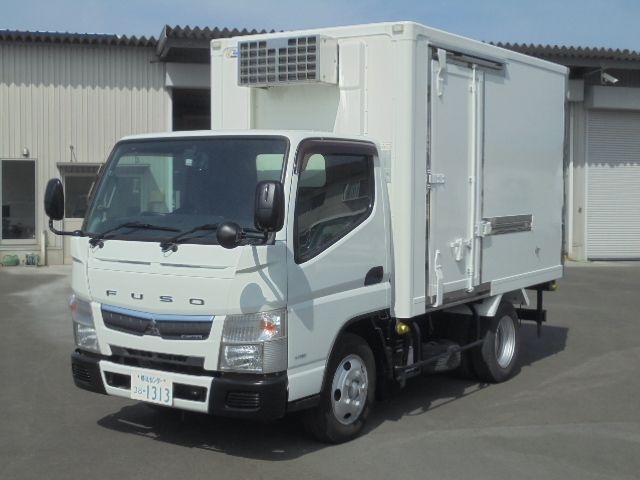 Japanese used car Ref# 1632401 MITSUBISHI / CANTER