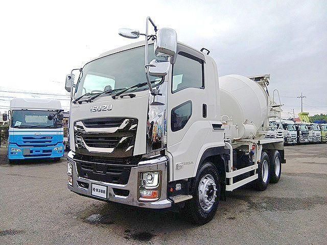ISUZU / GIGA