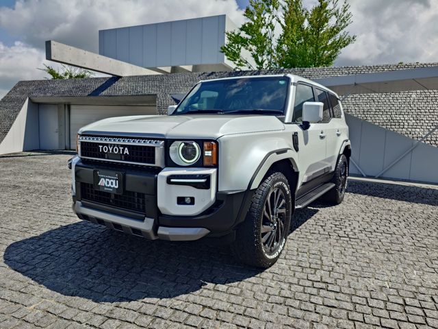 TOYOTA / LANDCRUISER 250