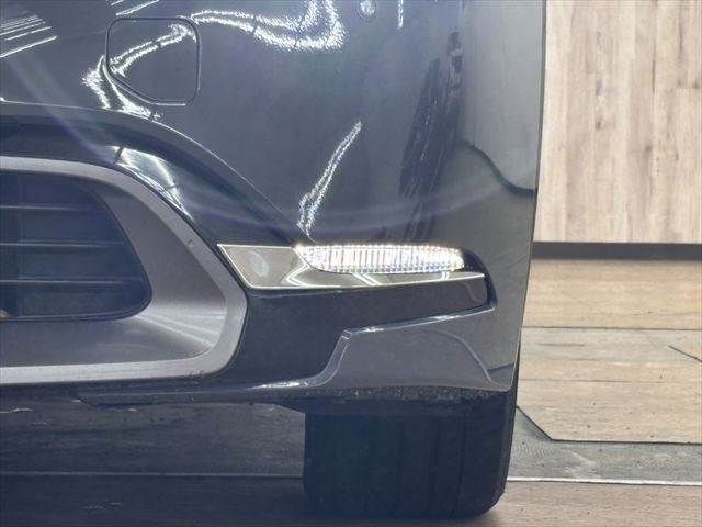 PRIUS 4WD