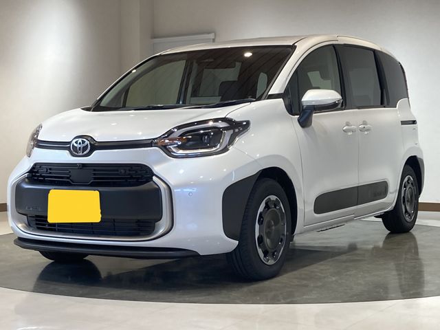 TOYOTA / SIENTA HYBRID