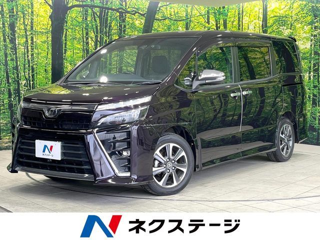 TOYOTA / VOXY