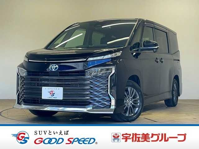TOYOTA / VOXY HYBRID