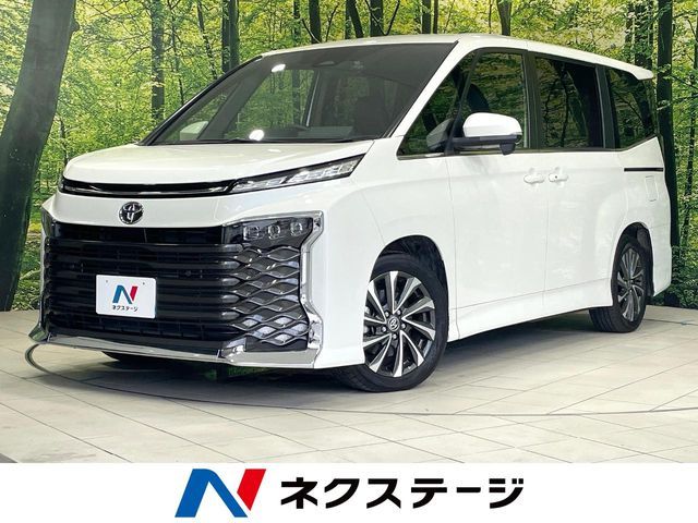 TOYOTA / VOXY