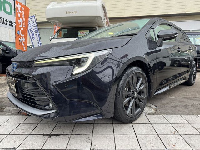 TOYOTA / COROLLA TOURING HYBRID