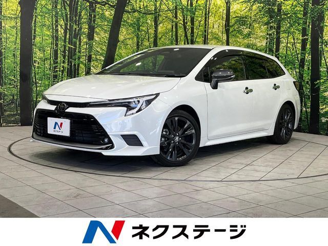 TOYOTA / COROLLA TOURING HYBRID 4WD