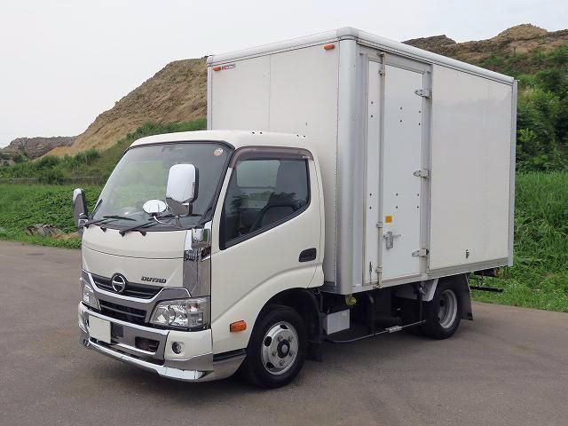 HINO / DUTRO