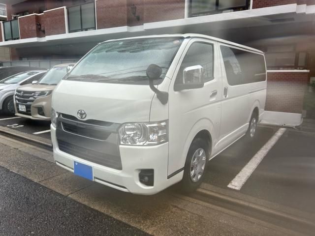 TOYOTA / HIACE van 2WD