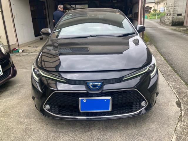 TOYOTA / COROLLA TOURING HYBRID