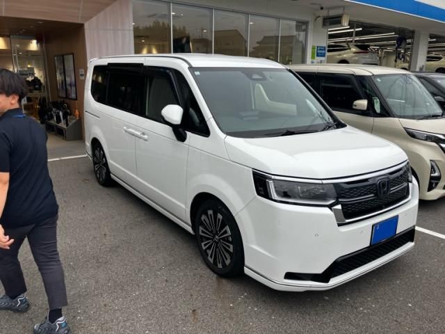 HONDA / ステップワゴンスパーダＨＶ