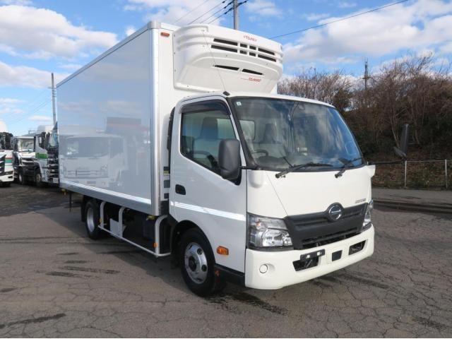 HINO / DUTRO