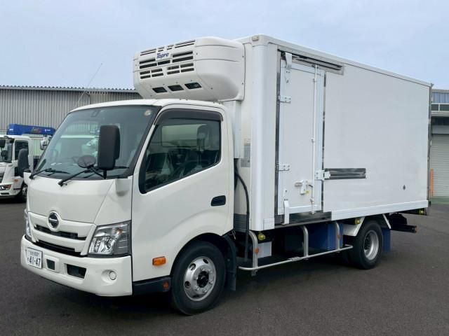 HINO / DUTRO