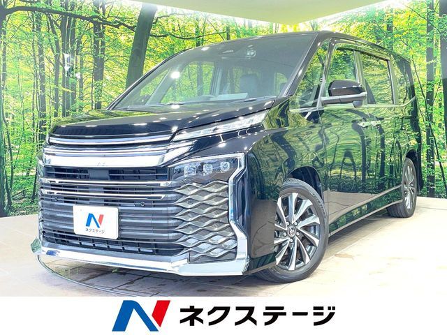 TOYOTA / VOXY