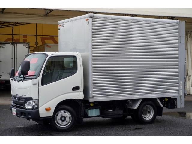TOYOTA / DYNA