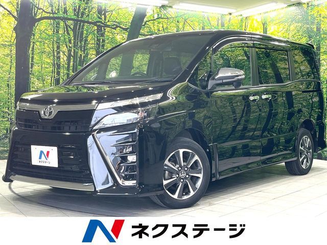 TOYOTA / VOXY 4WD