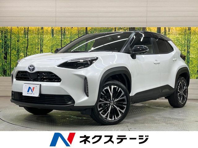 TOYOTA / YARIS CROSS HYBRID