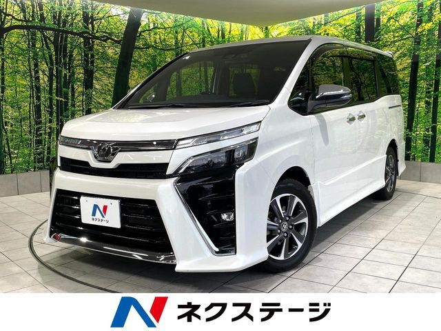TOYOTA / VOXY