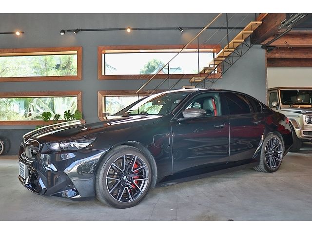 BMW / BMW M5