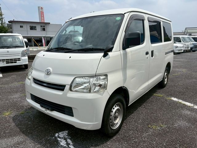 TOYOTA / LITEACE van 2WD