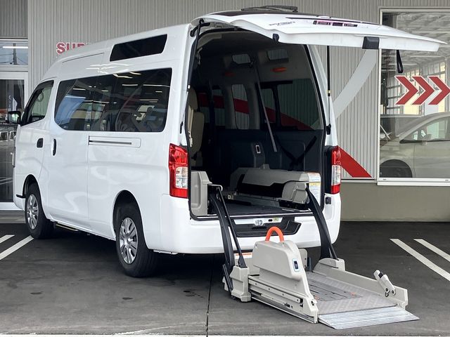 NISSAN / NV350 CARAVAN 4WD