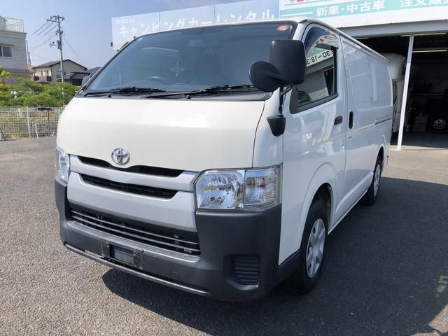 TOYOTA / HIACE van 4WD