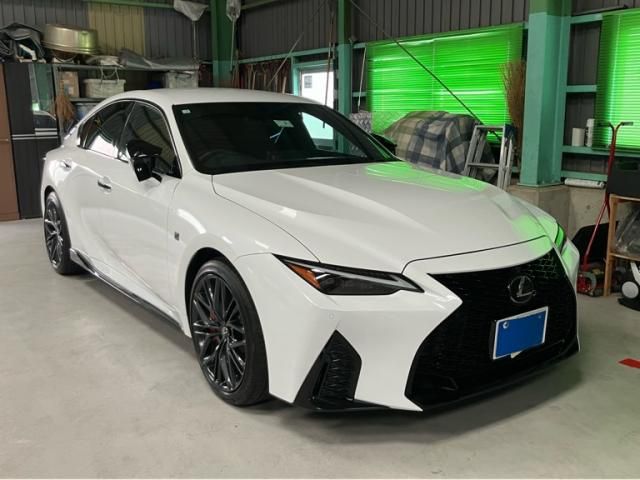 TOYOTA / LEXUS IS500