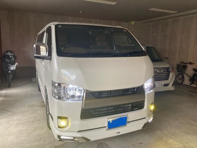 TOYOTA / HIACE van 4WD