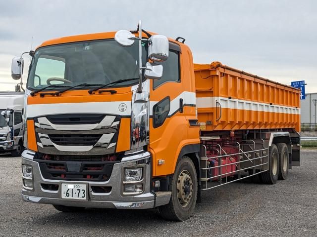 ISUZU / GIGA