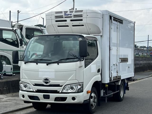 HINO / DUTRO
