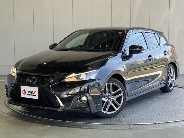 TOYOTA / LEXUS CT200h