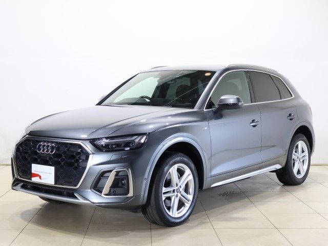 AUDI / AUDI Q5