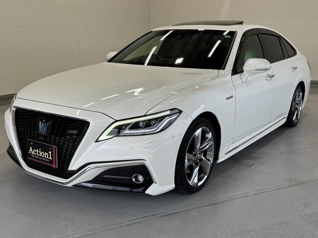 TOYOTA / CROWN sedan hybrid