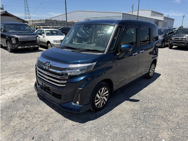 TOYOTA / ROOMY