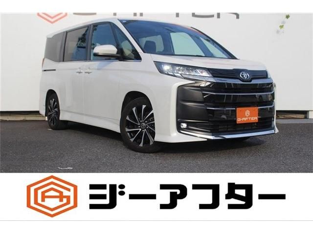 TOYOTA / NOAH