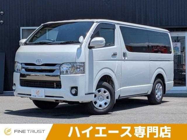 TOYOTA / HIACE van 4WD