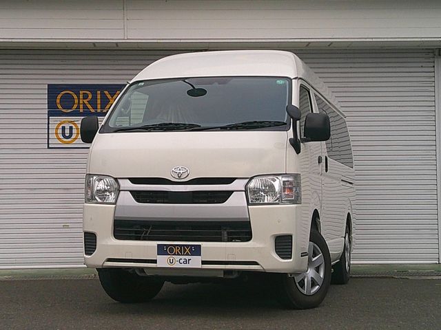 TOYOTA / HIACE van 4WD