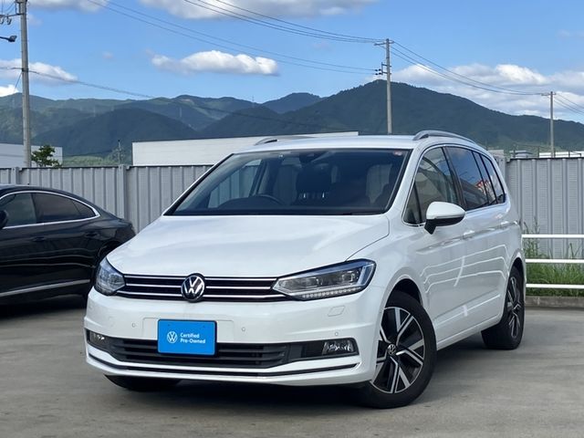 VOLKSWAGEN / VOLKSWAGEN GOLF TOURAN