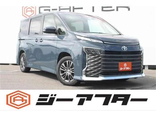 TOYOTA / VOXY