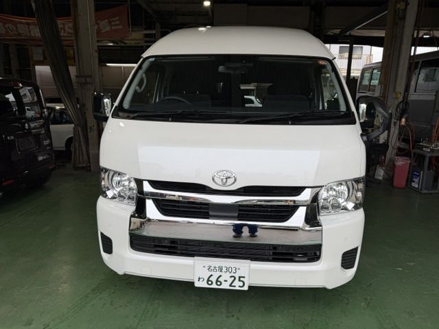 TOYOTA / HIACE wagon 4WD